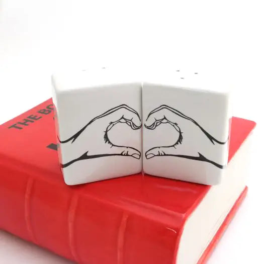 Hand Heart Salt and Pepper Set