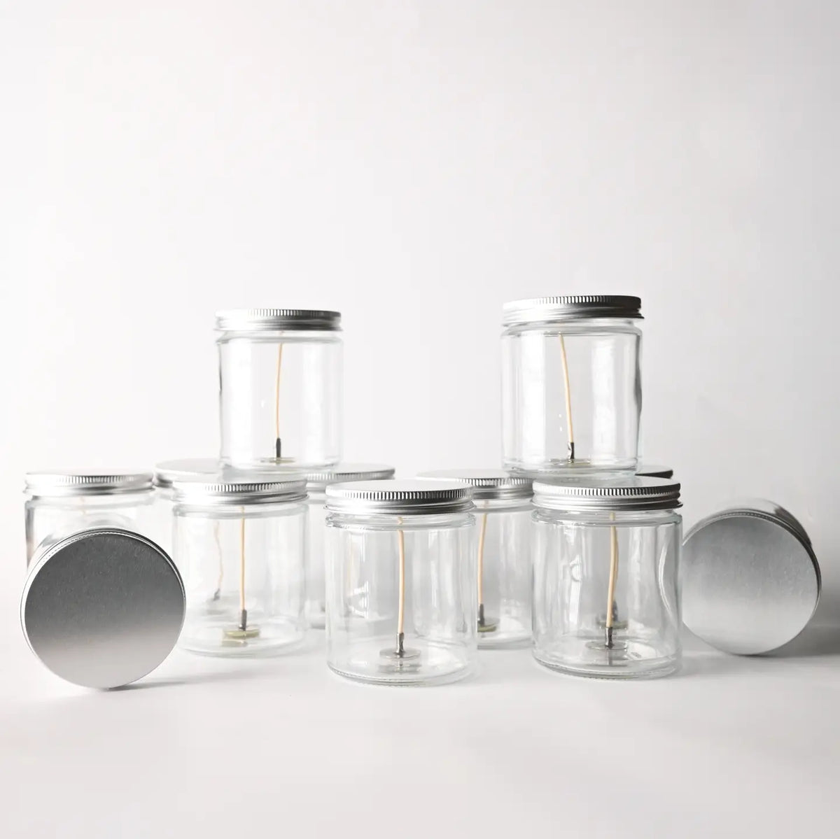 Candle Bar - 5.5 oz Glass Wicked Jar with Lid